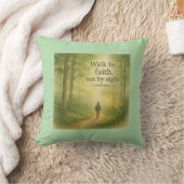 信仰で歩く – 感動的クリスチャンの森A クッション (ブランケット)