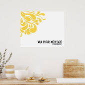 "信仰で歩く"黄色の壁プリント ポスター (キッチン)