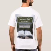 信仰のメッセージ – ローマ10-17 – 短いスリーブ白 Tシャツ (裏面)