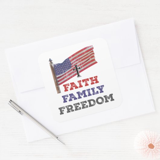 信仰の家族の自由が旗で十字架 スクエアシール (封筒)