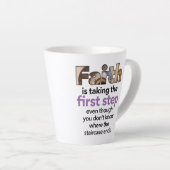 「信仰は第一歩を踏み出す…」 グラフィック(3.B) カフェラテマグ (右アングル)