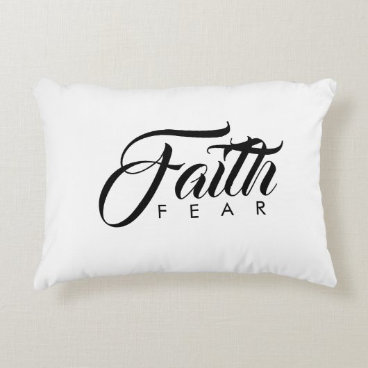 信仰より恐怖 白 アクセントクッション (正面)