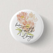 信仰を常に水の色の花クリスチャン 缶バッジ (正面)