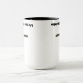 信仰クロス鎧 – 衣服に値 マグカップ (中央)