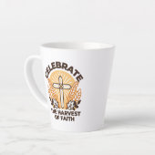 信仰ハーベストお祝い感動的 – アート カフェラテマグ (左アングル)
