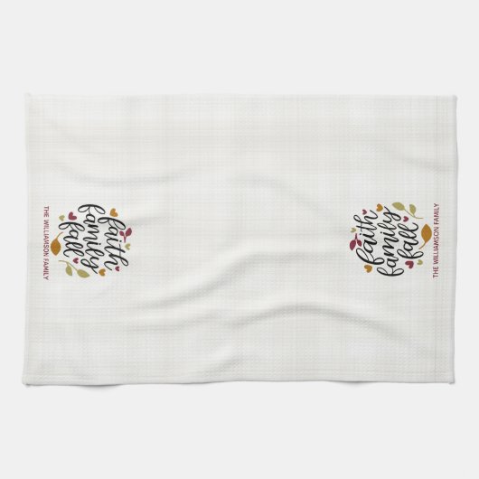信仰パーソナライズされたファミリー秋デコール キッチンタオル (横)