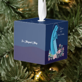 信仰生活から45周年を迎える尼僧ピンクの花 キューブオーナメント