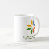 信仰統一されたの女性 – アクションへの愛マグカップ コーヒーマグカップ (正面右)