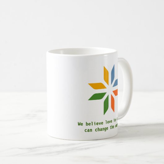 信仰統一されたの女性 – アクションへの愛マグカップ コーヒーマグカップ (正面右)