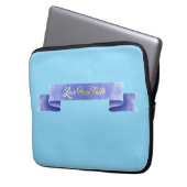 信仰 ラップトップスリーブ (正面左)