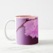 信仰 希望 愛のモノグラム 名前 ピンクの桜 ツートーンマグカップ (左)