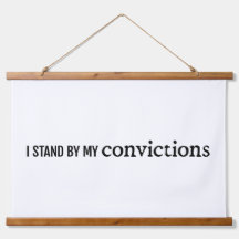 信念の木材の上の壁のタペストリー