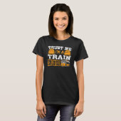 信頼して!私は鉄道エンジニアです 鉄道エンジニアリング Tシャツ (正面フル)