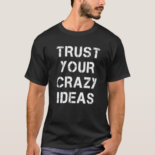 信頼する熱狂するアイディア感動的引用文Tee Qu Tシャツ (正面)