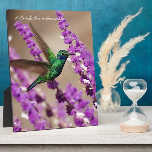 信頼のきらめくなすみれ色耳のハチドリの翼 フォトプラーク (側面)