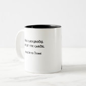 信頼は皆、しかしカードを切りました ツートーンマグカップ (正面左)