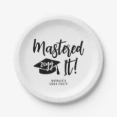 修士パーソナライズされた学位卒業をマスター ペーパープレート (正面)