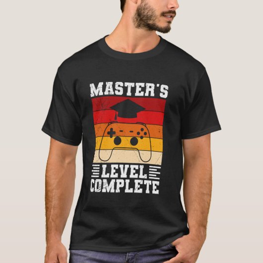 修士号 マスターズレベルコンプリート 楽しいゲーム Tシャツ (正面)