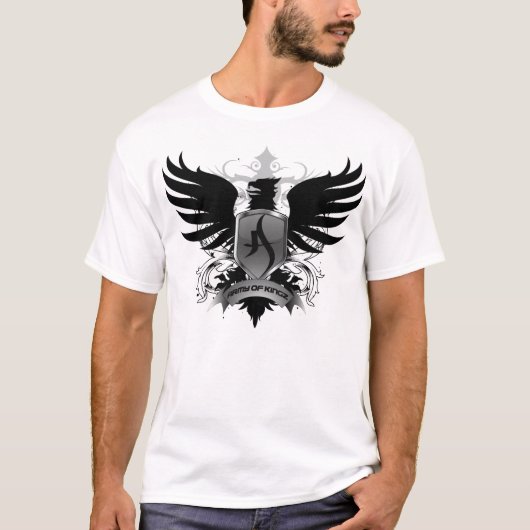 修正される Tシャツ (正面)