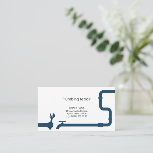 修理サービスと給排水衛生設備配管サービスの名刺 名刺 (スタンド正面)