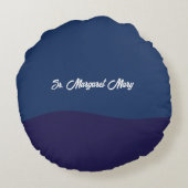 修道女ピンクの花が咲き誇る25周年記念 ラウンドクッション (裏面)