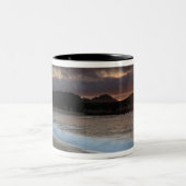 修道院のビーチ、Carmel、カリフォルニアの日没、 ツートーンマグカップ (中央)