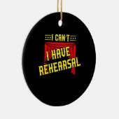 俳優がリハーサルをする セラミックオーナメント (右)