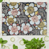 俳句/白黒ピンクイエロー春の花 キッチンタオル (折り畳み)