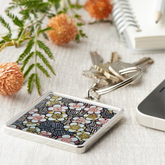 俳句/白黒ピンクイエロー春の花 キーホルダー (側面)