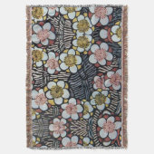 俳句/白黒ピンクイエロー春の花 スローブランケット (正面縦)