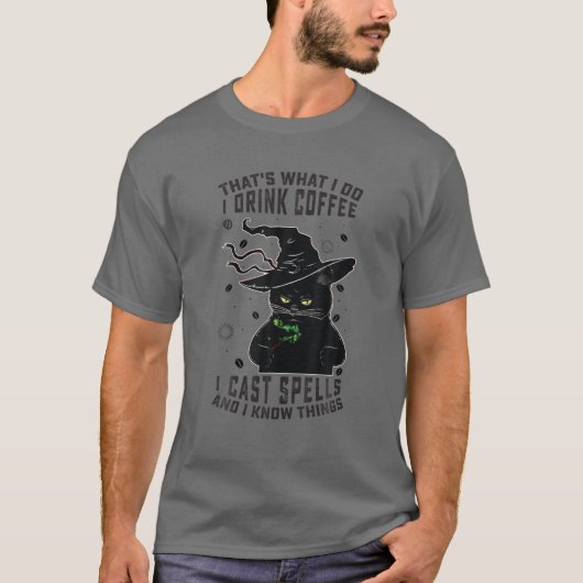 俺がコーヒーを飲むのは呪文を唱えて Tシャツ (正面)