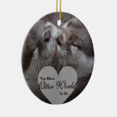 俺にとって世の中は愛の世界だキスをする セラミックオーナメント (右)