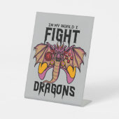 俺の世界でドラゴンと戦う 台座サイン (正面)