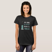 俺の魂は食べ物を与え糸編み針を持っている Tシャツ (正面フル)