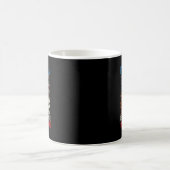 俺はカマラと一緒にいるんだ俺をアホじゃないバカ野郎め コーヒーマグカップ (中央)