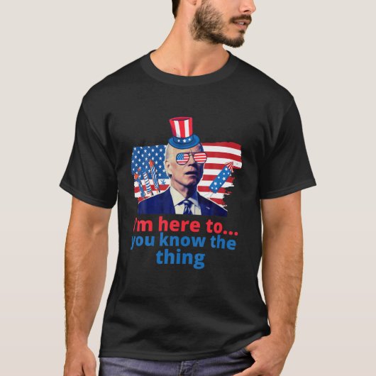 俺はジュの4番目を知っおもしろいている Tシャツ (正面)