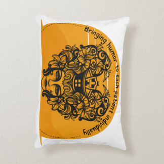 個々の患者にユーモアをもたらす アクセントクッション