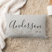 [個人エレガント用のファミリ名と設定]を使用する。日付 ランバークッション (ブランケット)