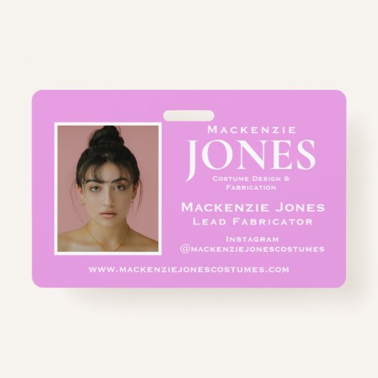 個人ブランドロゴモダンピンクの従業員バッジ バッジ (裏面)