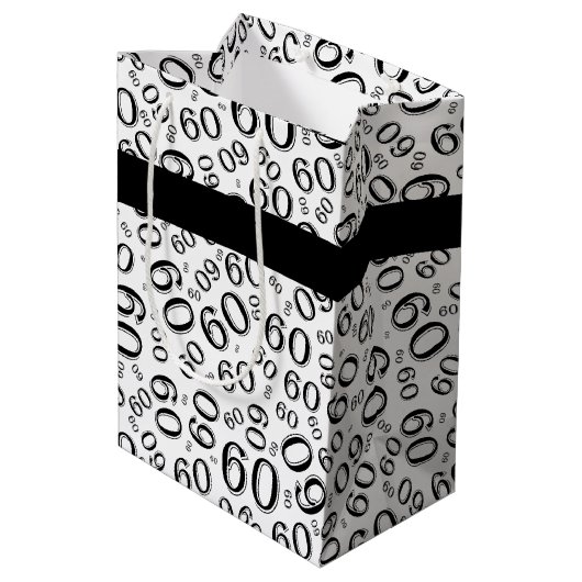 個人化して下さい: 丘の第60誕生日のテーマに ミディアムペーパーバッグ (裏面アングル)
