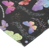 個人名エレガント紫色の鮮やかな蝶 テーブルクロス (アングル)