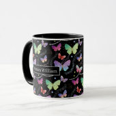 個人名エレガント紫色の鮮やかな蝶 マグカップ (正面左)