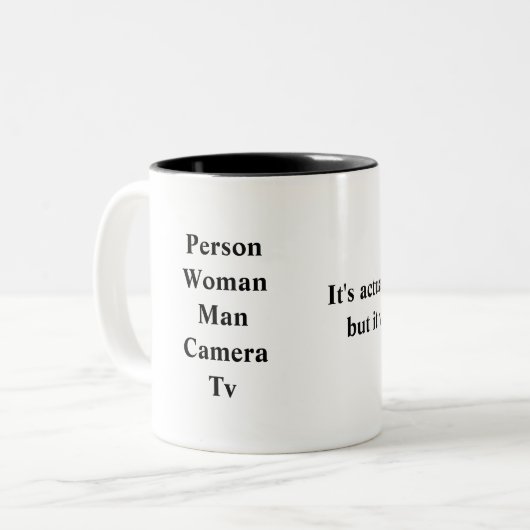 個人女性の男性カメラテレビトランプ引用文おもしろマグカップ ツートーンマグカップ (正面左)