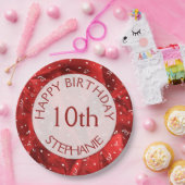 個人用設定："ハッピーバースデー"赤のテクスチャ ペーパープレート (パーティー)