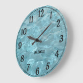 個人用設定:プール水-夏の抽象芸術 ラージ壁時計 (傾斜)