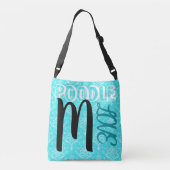 個人的なモノグラムのプードル愛交差体のバッグ クロスボディバッグ (裏面)