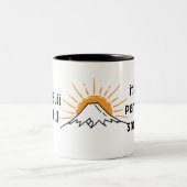 個人的な意味を持つ毎日のプリント ツートーンマグカップ (中央)