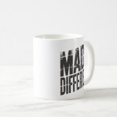 個性を主張する大胆なタイポグラフィのモチベーション コーヒーマグカップ (正面右)