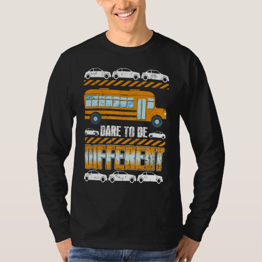 個性を出すスクールバスの運転手デザイン Tシャツ (正面)