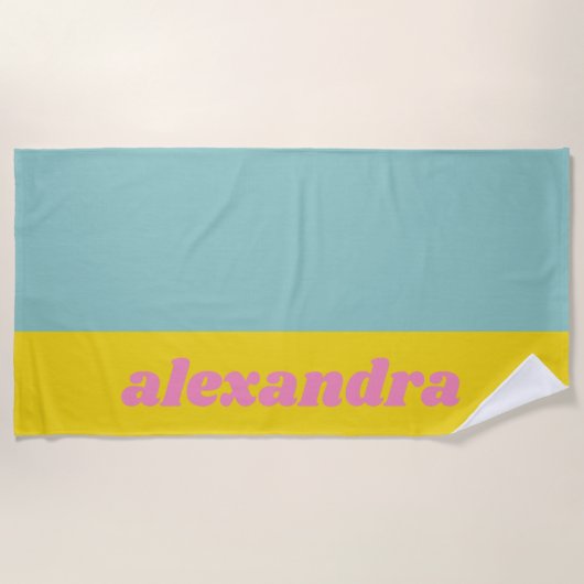 個性的なアクアとイエローのレトロタイポグラフィーファン ビーチタオル (正面)